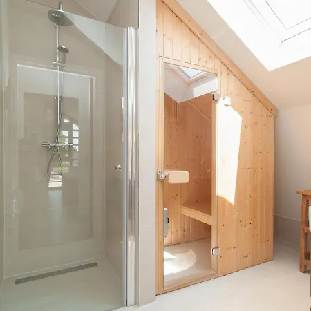 In With Sauna