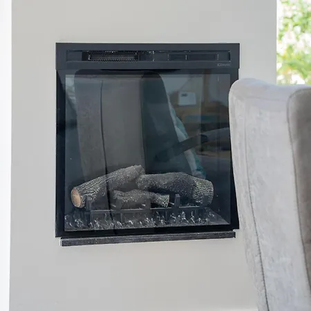 With Sauna * إغموند آن دن هوف